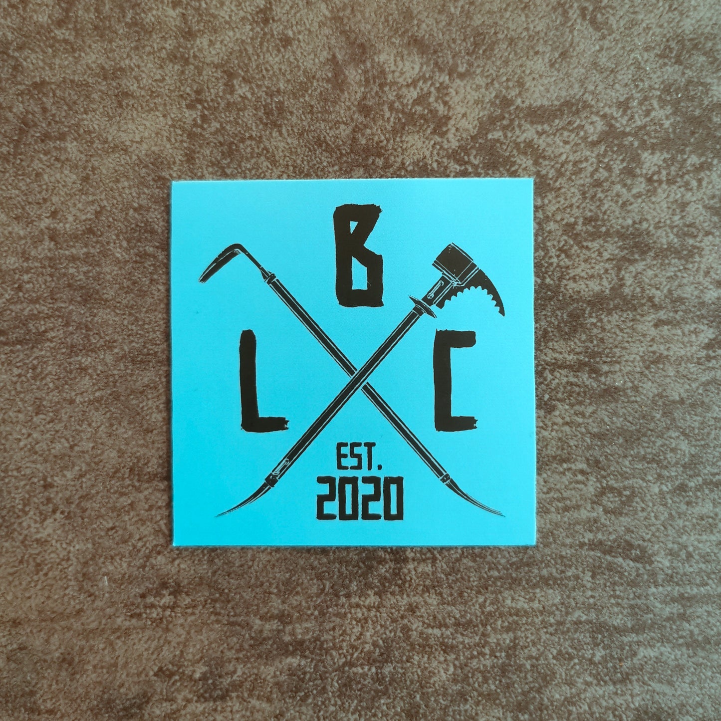 Lazy Bones Crew Est. 2020 Sticker in Türkis